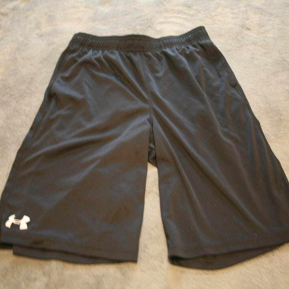 Under Armour Youth Basketball Shorts, Size YL, Black